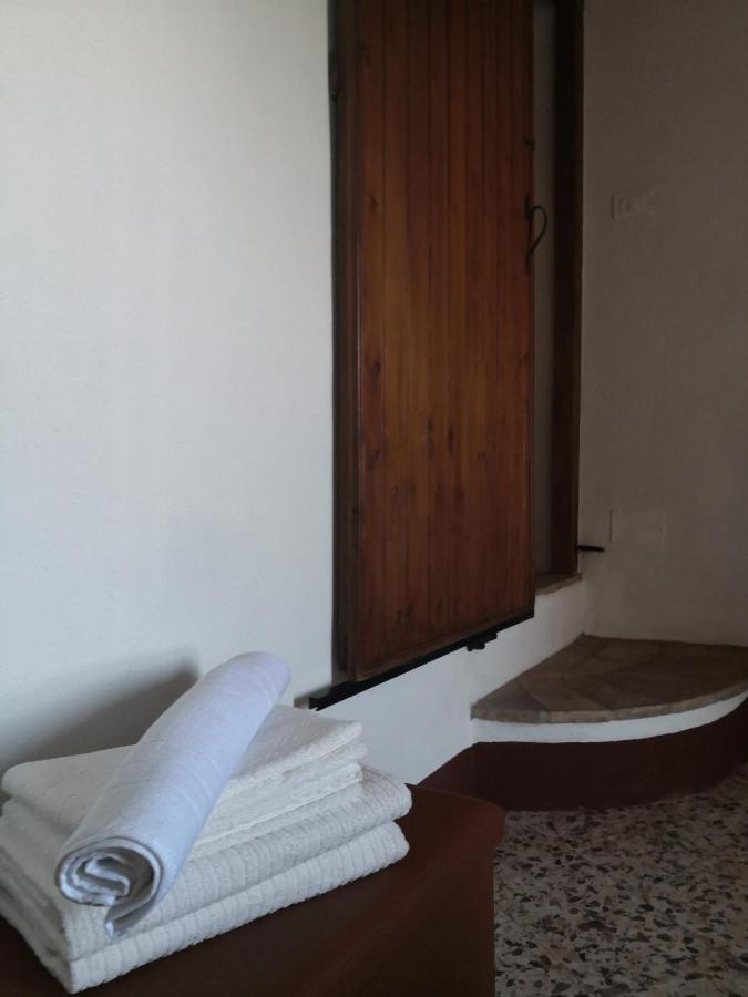 La Gioiosa Apartment Radicofani Luaran gambar